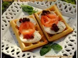 Receta Waffles o gofres con queso mozzarella y tomate