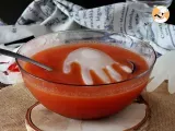 Receta Cocktail de halloween y cómo hacer una mano de hielo para decorarlo