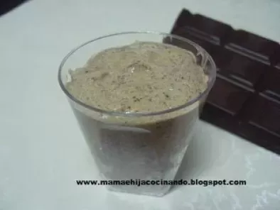 Receta Mousse de chocolate parve con un toque muy especial (el error que fue un exito)
