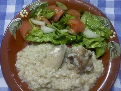 Receta Arroz blanco con pollo y ensalada casi un plato combinado