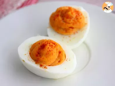 Huevos rellenos al pimentón