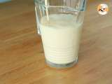 Paso 1 - Malibú casero con leche de coco