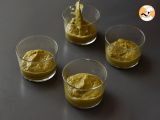 Paso 7 - Vasitos vegetarianos: crema de guisantes, crumble de parmesano y crema de mascarpone