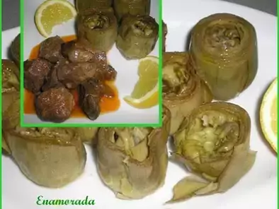 Alcachofas al limón con guarnición de carne magra