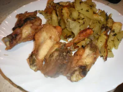 Alitas de pollo al horno con patatas