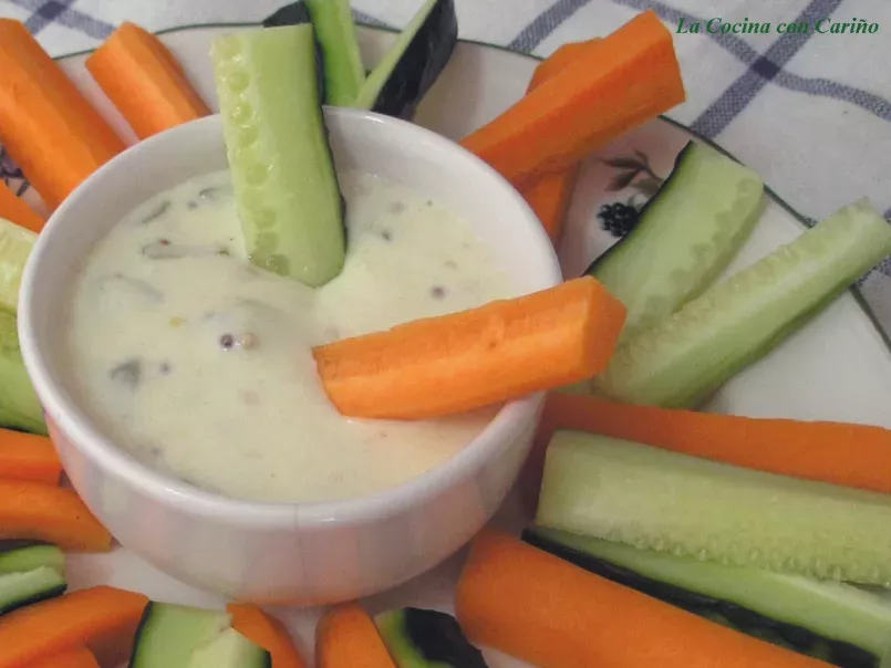 Bastones de pepino y zanahoria con salsa de yogurt - foto 4
