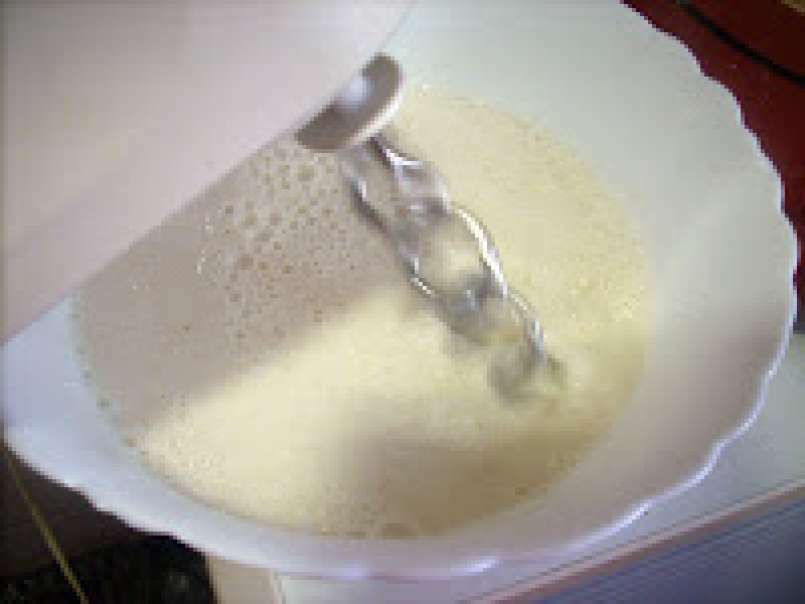 Budín de leche con almendras fileteadas - foto 2