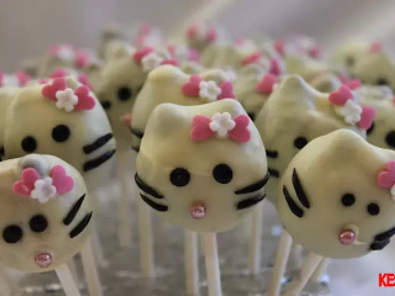Cakes pops de Hello Kitty - foto 4