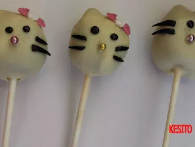 Cakes pops de Hello Kitty - foto 2