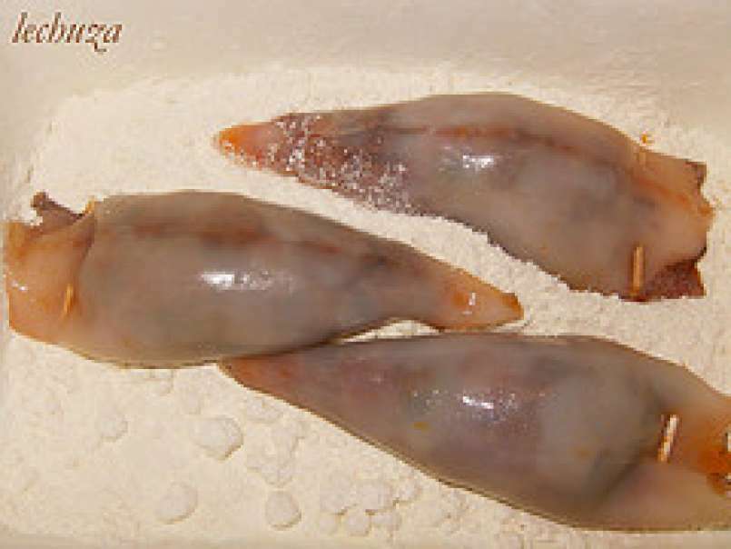 Calamares rellenos en salsa marinera - foto 4