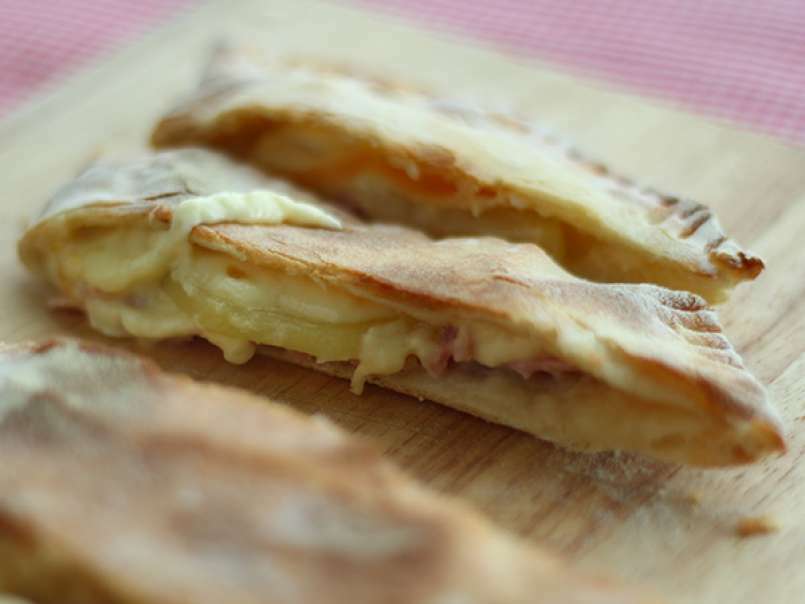 Calzone de queso y patatas - foto 3