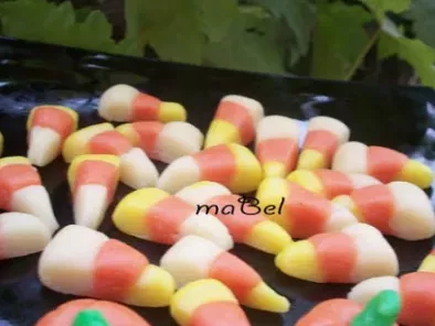 Candy corn, golosinas de Halloween - foto 3