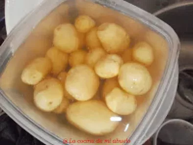 Chipirones con patatas nuevas - foto 4