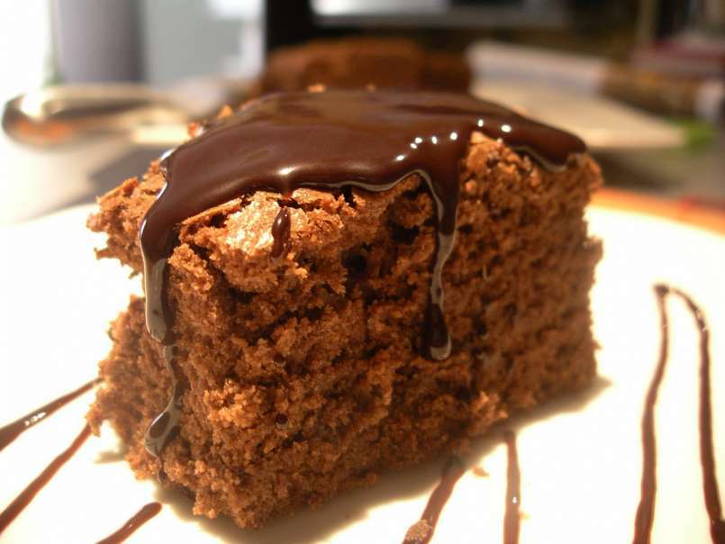 Clásico brownie de chocolate con nueces