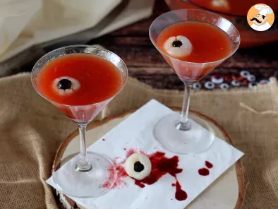 Cocktail sangriento Halloween, sin alcohol y para compartir