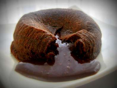 Coulant o volcán de chocolate (con y sin Thermomix)