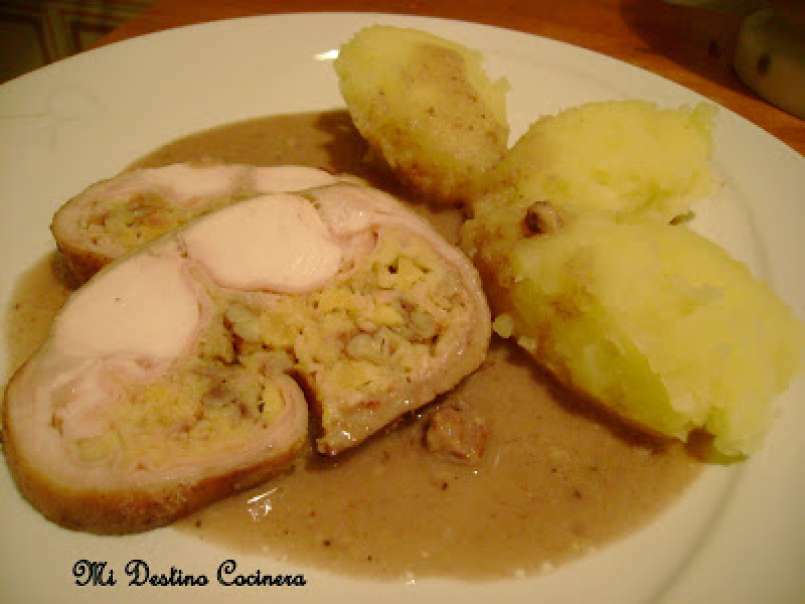 De Carnes Rellenas II: Lomo de Conejo con Jamòn Cocido, Manzanas y Nueces - foto 2
