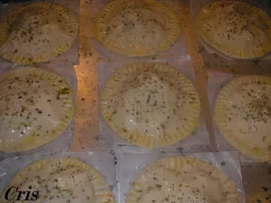 Empanadillas horneadas de pechuga de pavo y queso. - foto 2