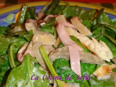 Ensalada de Espinacas, pollo y salsa de piña - foto 2