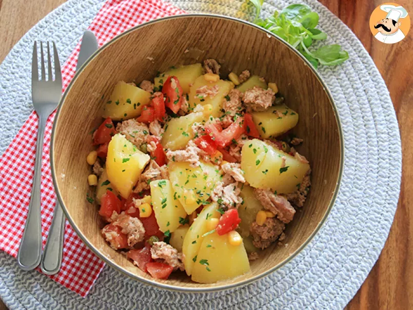 Ensalada de patata, tomate y atún - foto 3