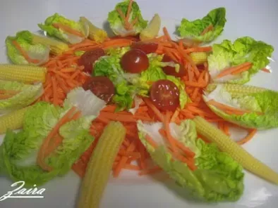 Ensalada de zanahoria, maíz, tomates cherry y cogollos - foto 2