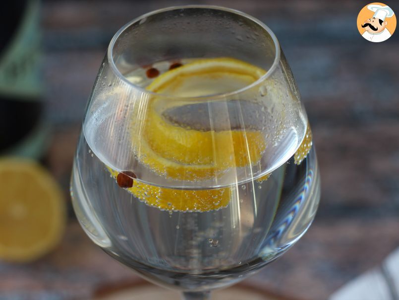 Gin Tonic, el coctel imprescindible para fiestas y reuniones entre amigos - foto 4