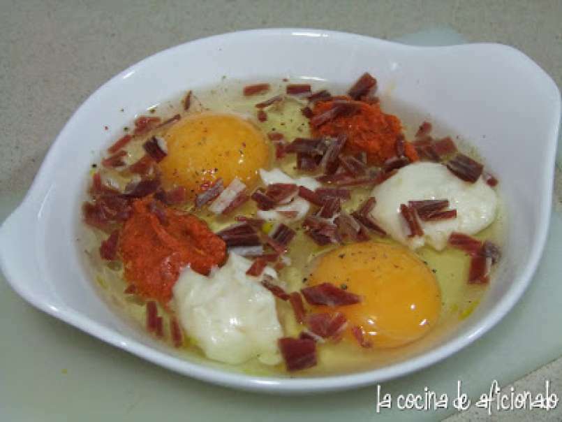 Huevos al plato con sobrasada y Torta del Casar - foto 3