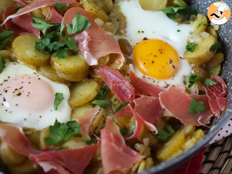 Huevos rotos, la receta tradicional ahora con menos calorías - foto 2