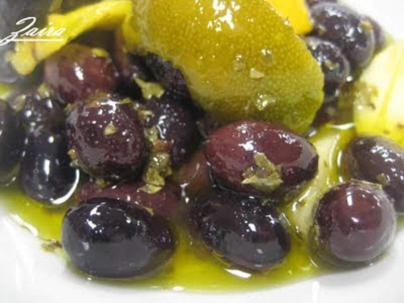 Las despensas de los blogs. Aceitunas negras aromatizadas con cítricos y miel - foto 2