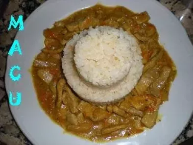 Lomo al curry con arroz