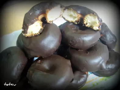 Mini-Donuts de Chocolate Rellenos de Crema - foto 6