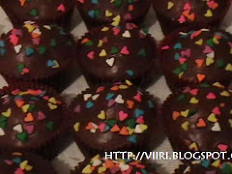Muffins de vainilla cubiertos de chocolate... - foto 2