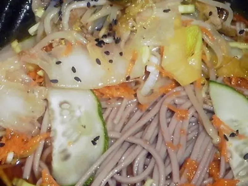 Naengmyeon : fideos fríos coreanos en sopa