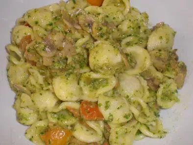 Orecchiette con verduras y pesto de rúcula y nueces - foto 2