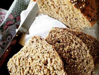 Pan integral con semillitas