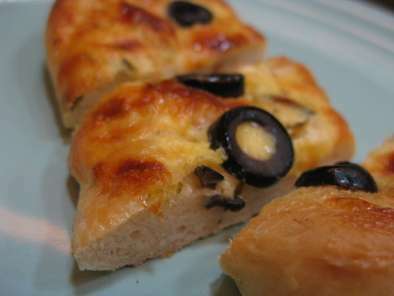 Pan turco Pide con queso y espinaca - foto 2