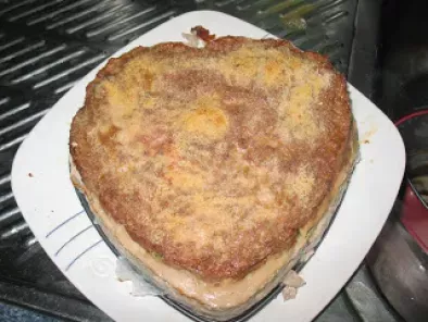 Pastel de carne picada con pimientos y calabacín