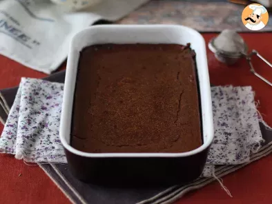 Pastel de chocolate y crema de castañas con solo 4 ingredientes - foto 2