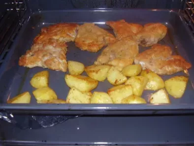 Pollo frito en sartén y horno
