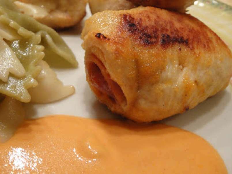 Rollitos de pollo con salsa de sobrasada y parmesano - foto 3