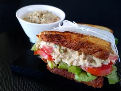 Sándwich de atún y mayonesa