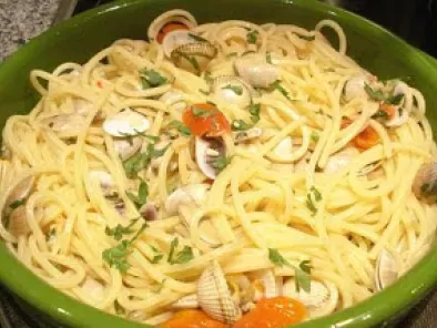 Spaghetti telline e tartufi (Espaguetis coquinas y berberechos) - foto 2
