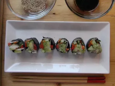 Sushi crudivegano un delicioso entrante sin gluten sin lacteos - foto 2