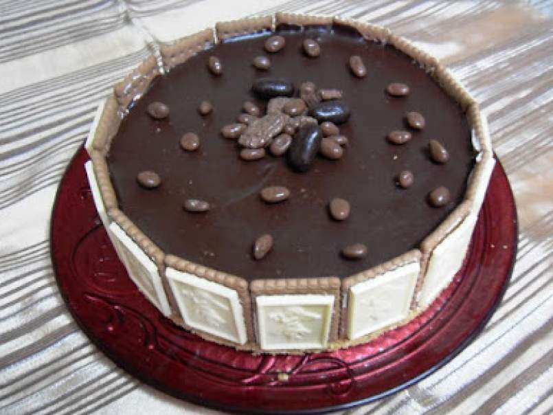 Tarta de chocolate, queso y café MERCHI, de Cumpleaños y Aniversario - foto 2