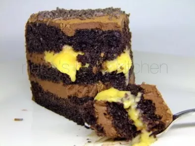 Tarta de chocolate y mango curd