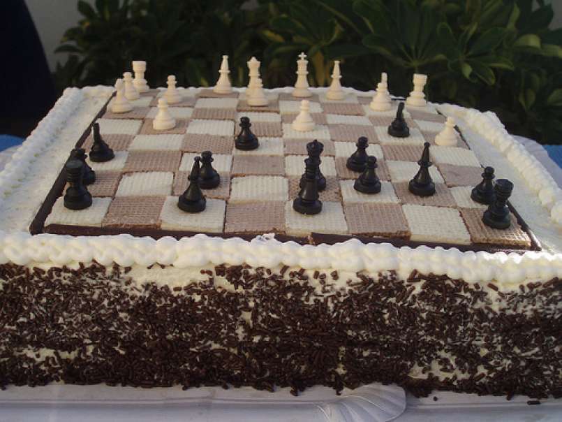 Tarta tablero de ajedrez y feliz cumpleaños - foto 2