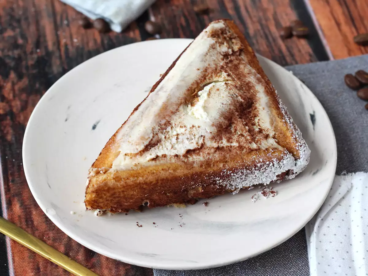 Tronco de Navidad sin molde con sabor a tiramisú: un dulce fácil y elegante para sorprender - foto 2