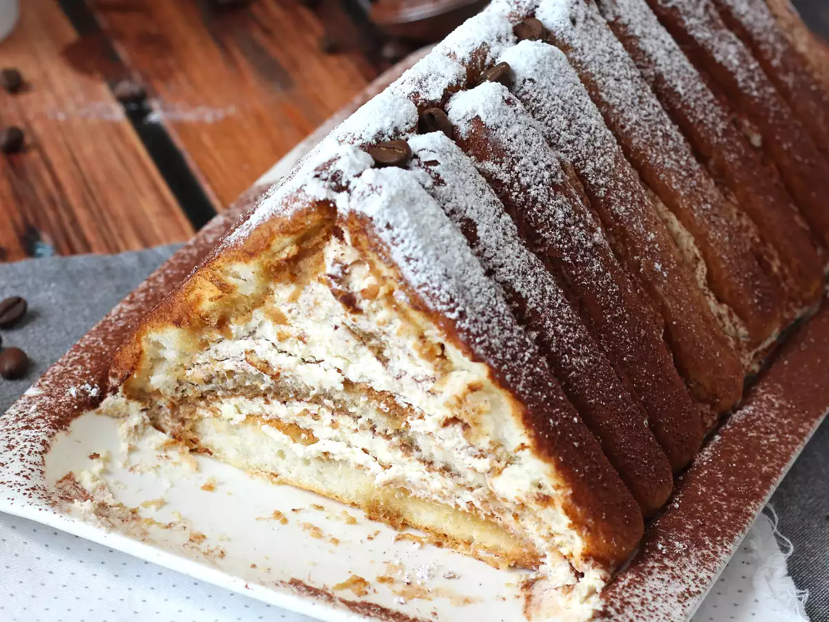Tronco de Navidad sin molde con sabor a tiramisú: un dulce fácil y elegante para sorprender - foto 5