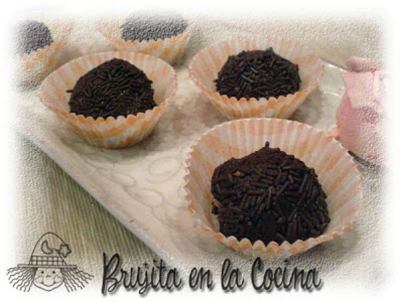 Trufas de chocolate con crema de orujo - foto 2