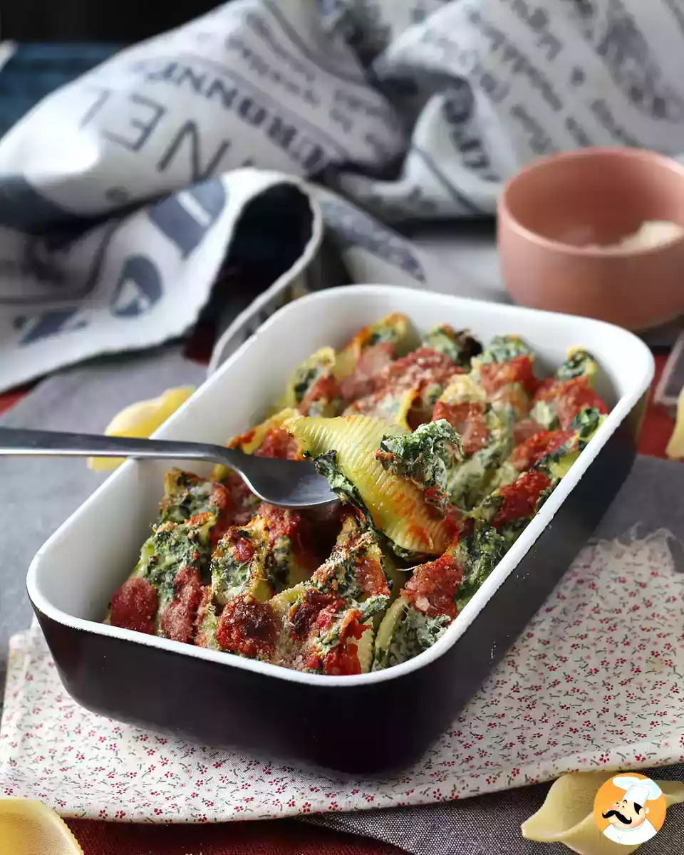 9. Conchiglioni rellenos de ricotta y espinacas